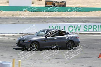 media/May-18-2022-Open Track Racing (Wed) [[f96b7d3cf4]]/Around the Pits/